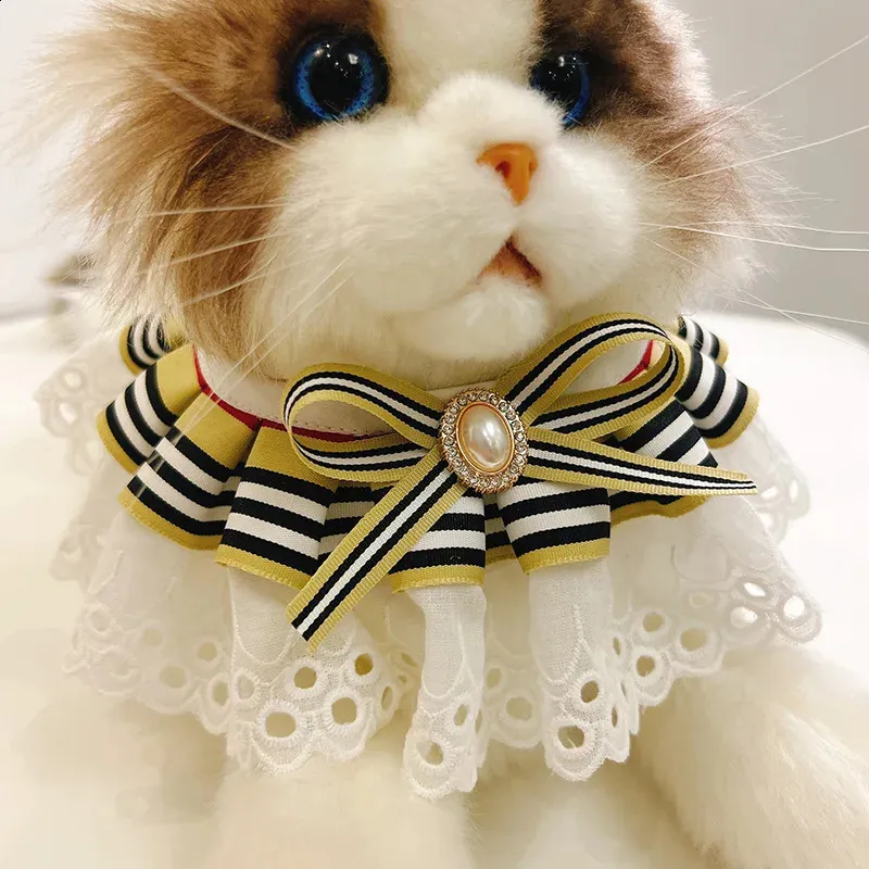 Cute Cat Collar Cat Necklace with Lace Bow Collar Pet Collar Comfortable to wear Suitable Pet Accessories