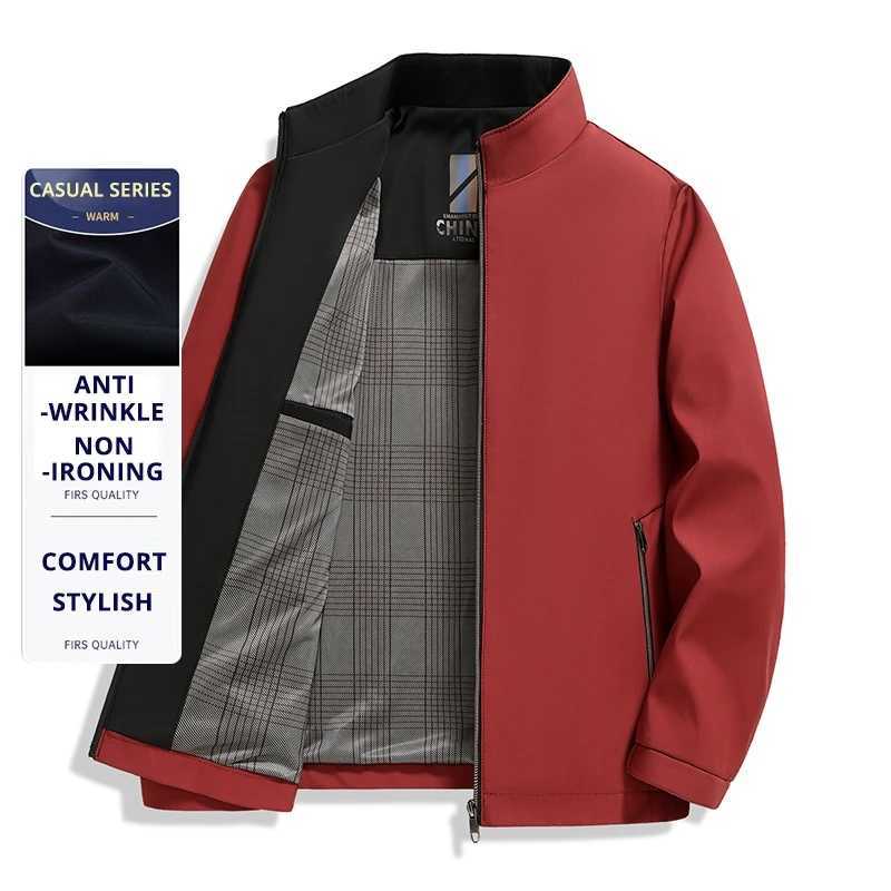 Top Quality New Mens Stand Collar Jacket Lightweight Windbreaker Outdoor Jacket Coats Soft Shell Autumn Casual Outerwear 2025 J251017