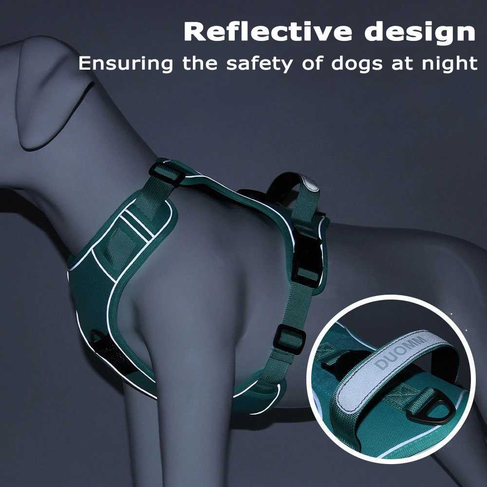 Dog Harness with Airtag Holder and Leash SetPremium Oxford Breathable Material Durable Reflective Dog Harness and Leash Set C251031