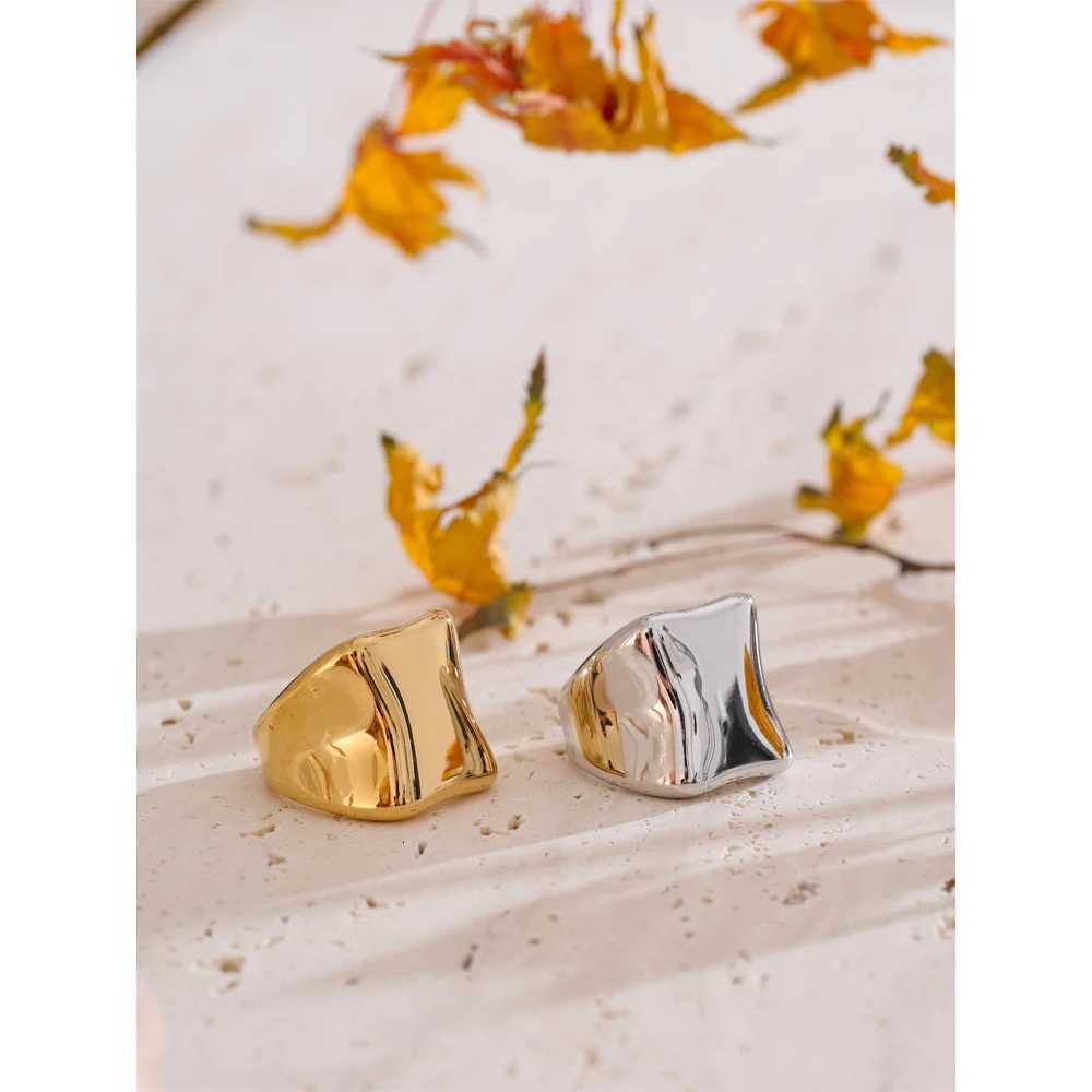 Yhpup Distinctive Glossy Stainless Steel Metal Polished Cast Ring Hypoallergenic Texture Geometric Minimalist Jewelry GiftW251017