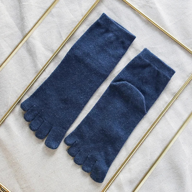 3 Pairs Man Wool Socks with Toes Autumn Winter Thermal Thick Socks Solid Color Wool Soft Warm 5 Finger Socks Casual Male Gift 251017