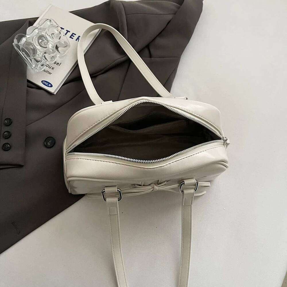 High End Large Capacity For Women New Autumn And Winter Versatile Single Shoulder Armpit Bag, Hand-Held Boston Bag