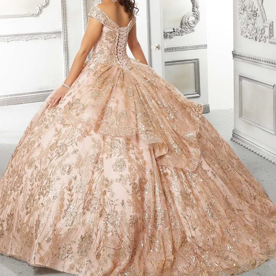 Rose Gold Shiny Ball Gown Quinceanera Dress 2025 Appliques Lace Beads Off Shoulder Sweet 15 16 Years Vestidos De XV Anos