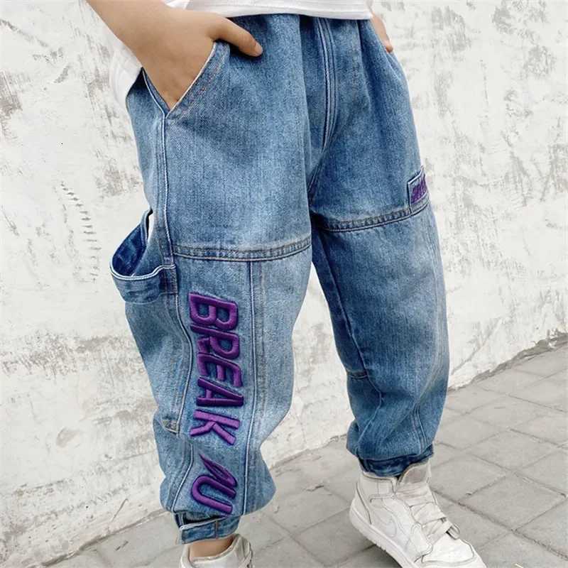 4 5 6 7 8 9 10 11 12 Years Childrens Clothing Hip hop Boys jeans Cowboy Kids Boys Jeans Blue Letter Embroidery Warm Denim pantsT251017