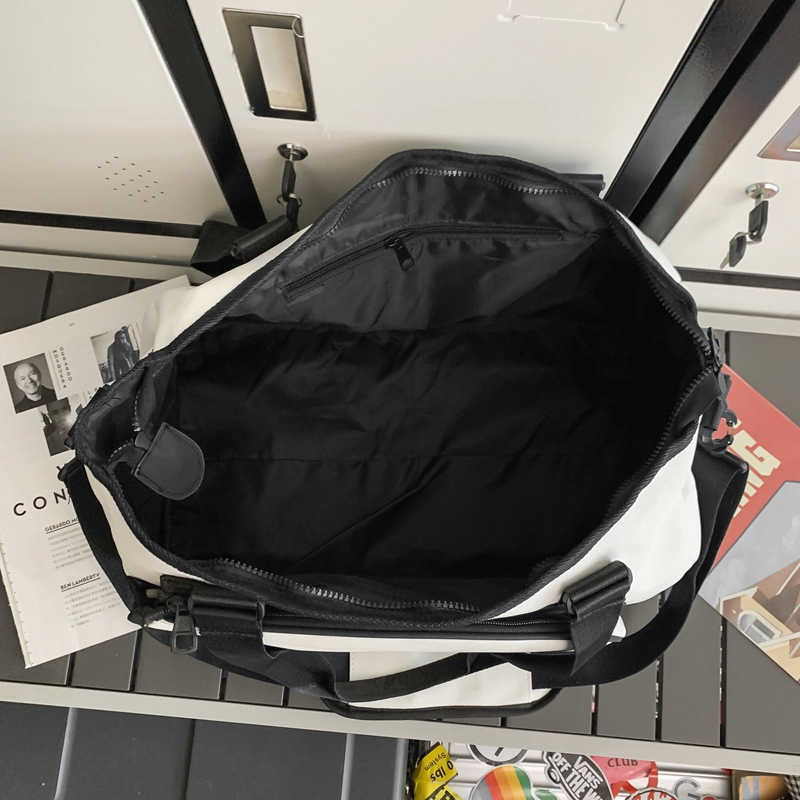 Large Capacity Sports Fitness Bag New Fashion Trend Casual Tennis Bag Short Distance Outdoor Crossbody Luggage Bag