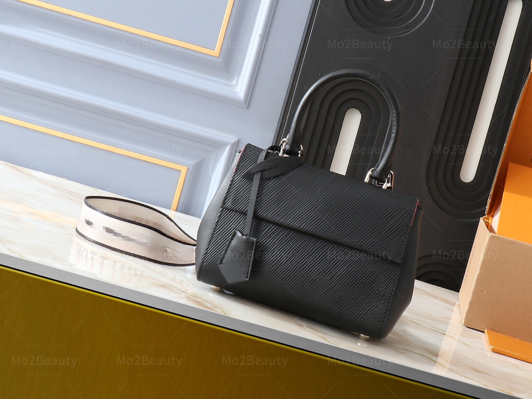 2025 New French style ripplepattern designer handbag luxury bag crossbody bag tote bag shoulder bag women's bag
