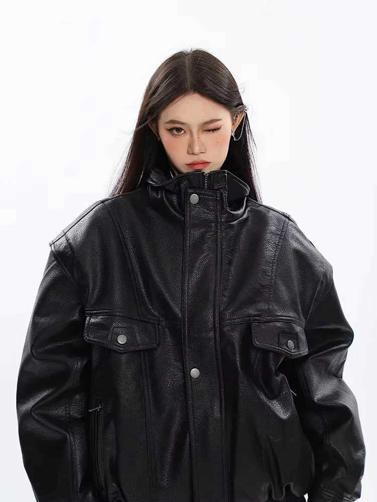 Mauroicardi Spring Autumn Oversized Black Thickened Warm Hard Faux Leather Jacket Women Zip Up American Retro Unisex ClothesT251017