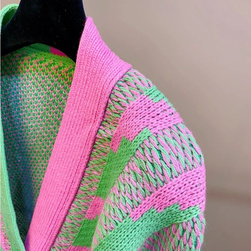 Women Color Block Green Crop Cardigan High Street Long Sleeve Knit Top Sweater Autumn Winter Korean Dongdaemun Fashion Trends 251013