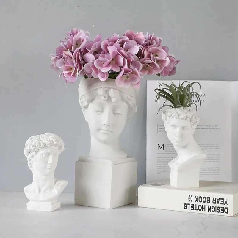 Creative Portrait Vase Head Home Decoration David Medici Venus Statue Cosmetics contains Modern Nordic Home Decoration Vase C251017