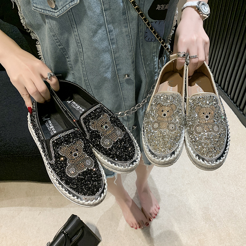 Women Cartoon Bear Thick Bottom Sneaker Running Fashion Designer Woman Shoes Luxury Rhinestone Casual Shoes Comfortable Leisure Loafers Zapatillas Muj