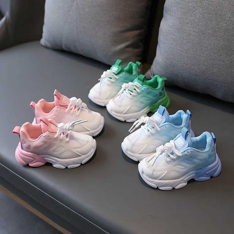 Size 2130 Children Sports Shoes for Boys Girls Baby Gradient Color Breathable Running Sneakers Kids Footwear From 1 6 YearsT251017