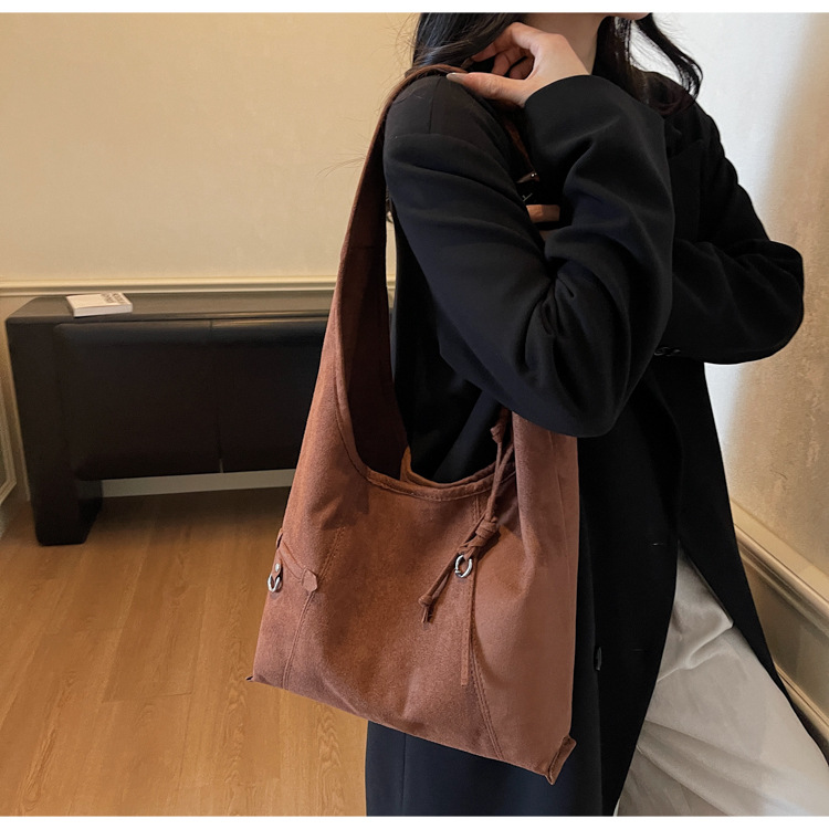 Suede Hasp 2025 Quality Autumn Designer Tote Solid Color High Beauty Handbag Soft Simple Fashion Shoulder Bag