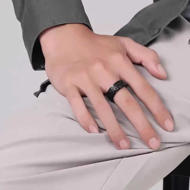 Anti Stress Stainless Steel Spinner Rings For Men Carved Demon Eye Rotatable Fidget Anxiety Joint Ring Jewelry Bague Homme Z251017