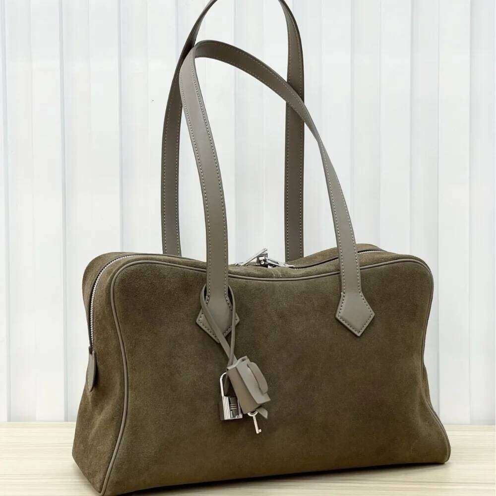 New Suede Boston Retro Old Money Style Handbag Commuter Large Capacity Shoulder Bag Casual Versatile High Quality