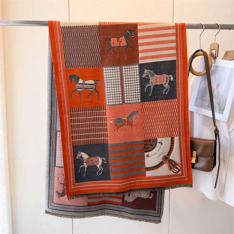 New Horse Print Winter Scarf Women Imitation Cashmere Warm Foulard Lady Scarves Female Thick Soft Shawls Wraps Blanket C251017