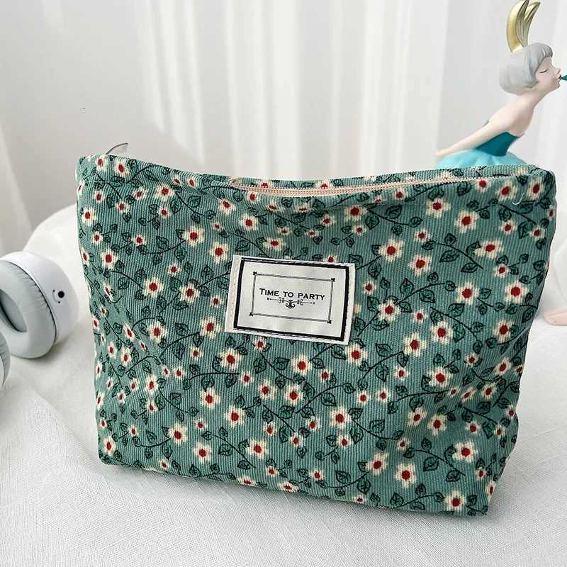 Corduroy Makeup Bag Organizer Clutch Retro Flower Print Cosmetic Bag Wash Women Travel Make Up Pouch Beauty Toilet Storage Cases W251017