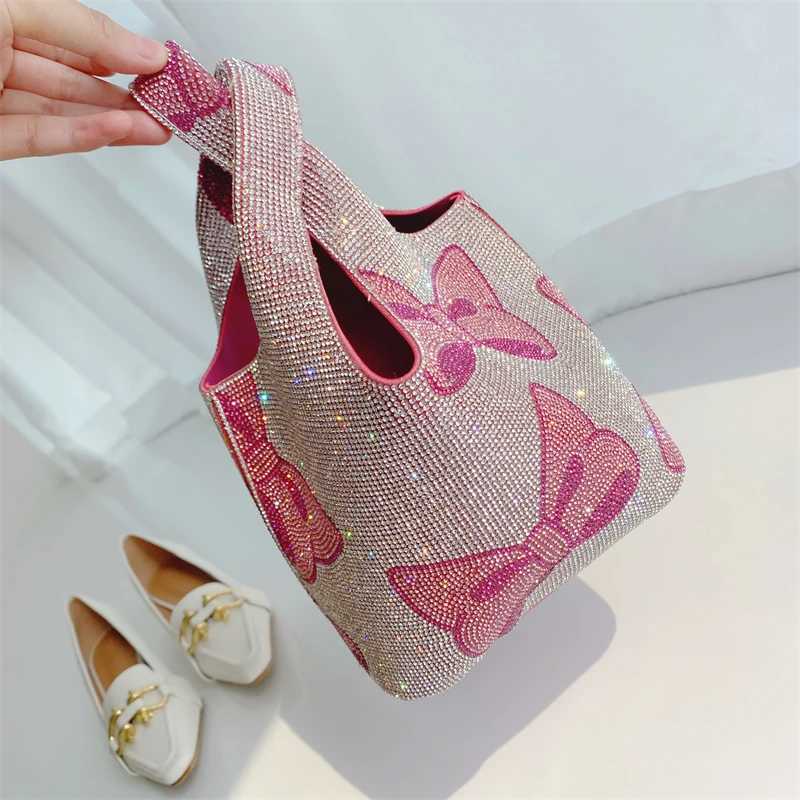 Sweet Pink Bow New Womens Bags Rhinestone Shiny Totes Bags Shoulder Bags Small Korea Hand Bag Diamond Beaded Designer Bucket Z251017
