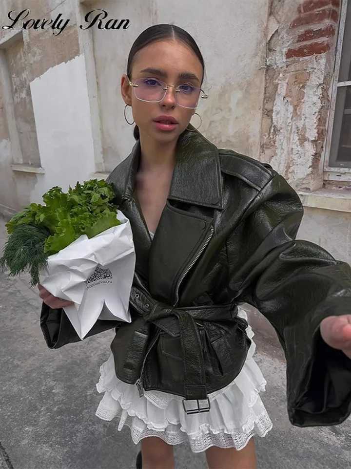 Locomotive Green Pu Leather Women Jacket Street Long Sleeve Lapel Pocket Belt Female Coat 2025 Autumn Winter Lady OutwearT251017