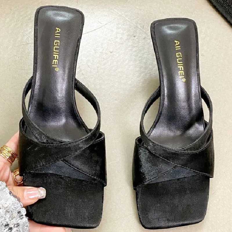 High Quality Square Toe Crosstied Women Sandals Open Toe Wedges Slide Sandals Summer Fashion Comfortable Satin Heels for Women Z251015