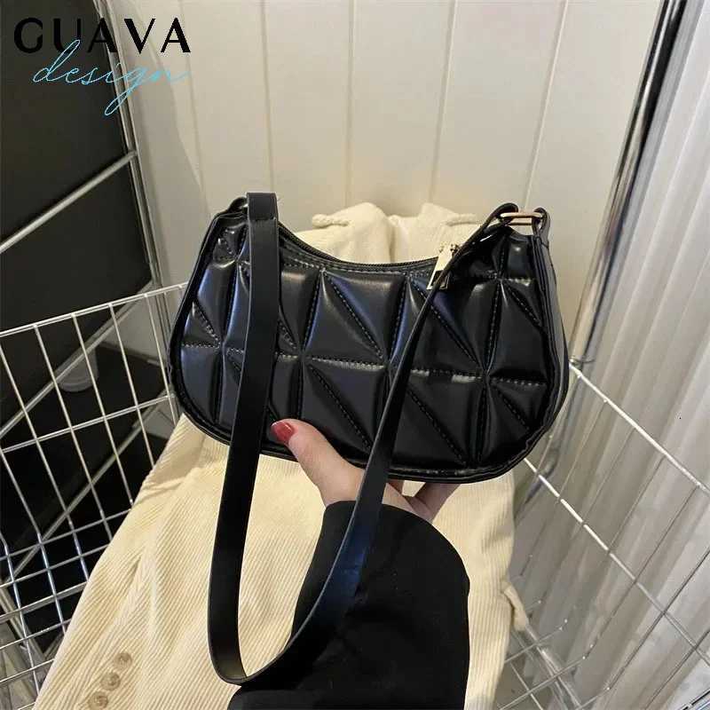 Solid Color Casual Wens Handbag Shoder Bag with Niche Design Fiable and Trendy Leather Crossbody Bag New D2510171