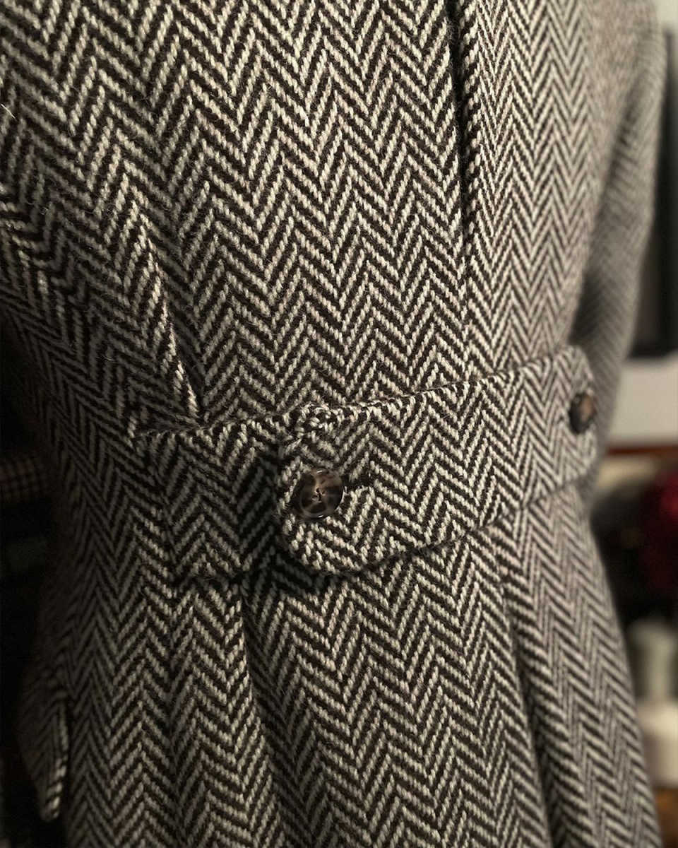 Customized Winter Woolen Men's Peaked Lapel Coat Business Formal Jackets Only One Piece Groom Formal Wear