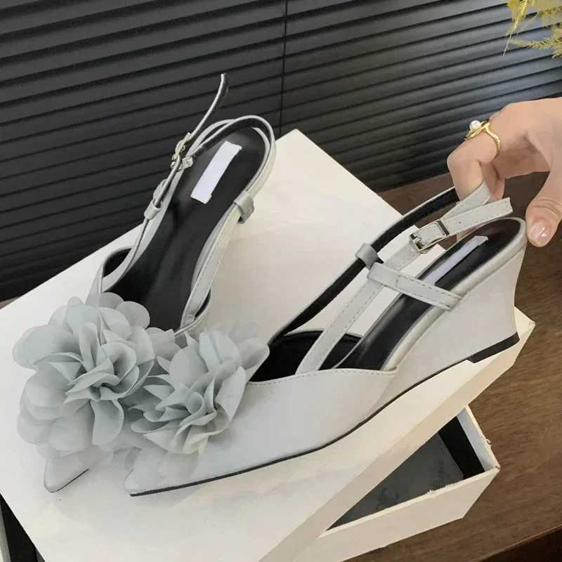 2025 Luxury Designer Elegant Sandals Woman Summer Flower Buckle Strap Pumps Women Sexy Pointed Toe Wedge Heels Fashion Mule Shoe Z251015