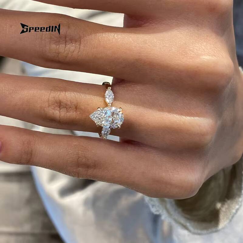 Custom 812mm 4cartat Pear Shape Ice Cut Lab Grown Diamond 18K Yellow Gold Engagement Ring for Women