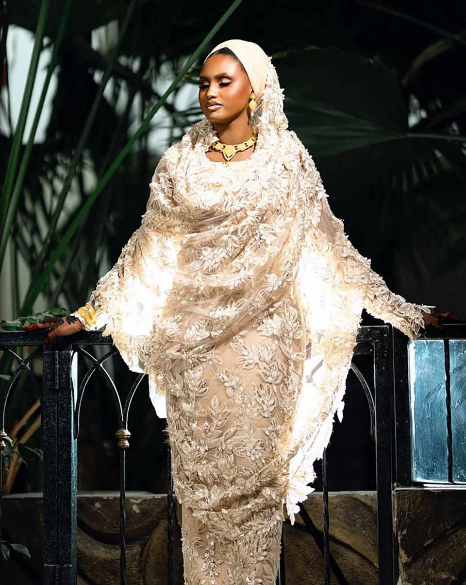 Arabic Style Wedding Dress High-Neck Bridal Gowns With Headscarf Dress Appliques 3D-Lace Vestina De Novia Plus Size Customized H252569