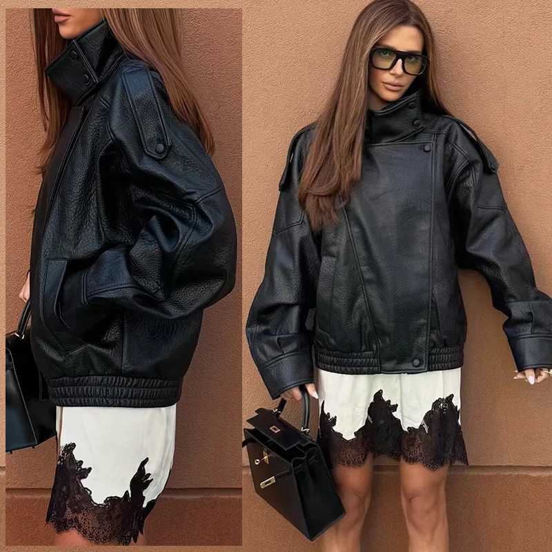 Womens Faux Leather Jacket 2025 New Fashion Autumn Black Long Sleeve Pebble Jacket Motorcycle Style Personality Ladies JacketT251017