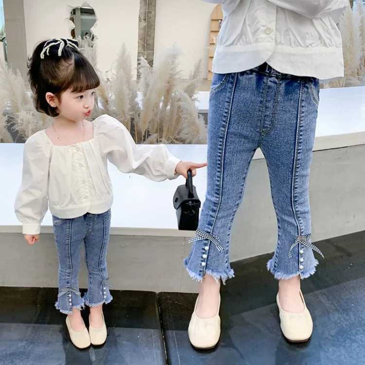 Jeans for Girls Cute Childrens Jeans Slightly Flared Trousers Fashion Slit Elastic Spring Autumn Solidcolor Pants Kids ClothesT251017