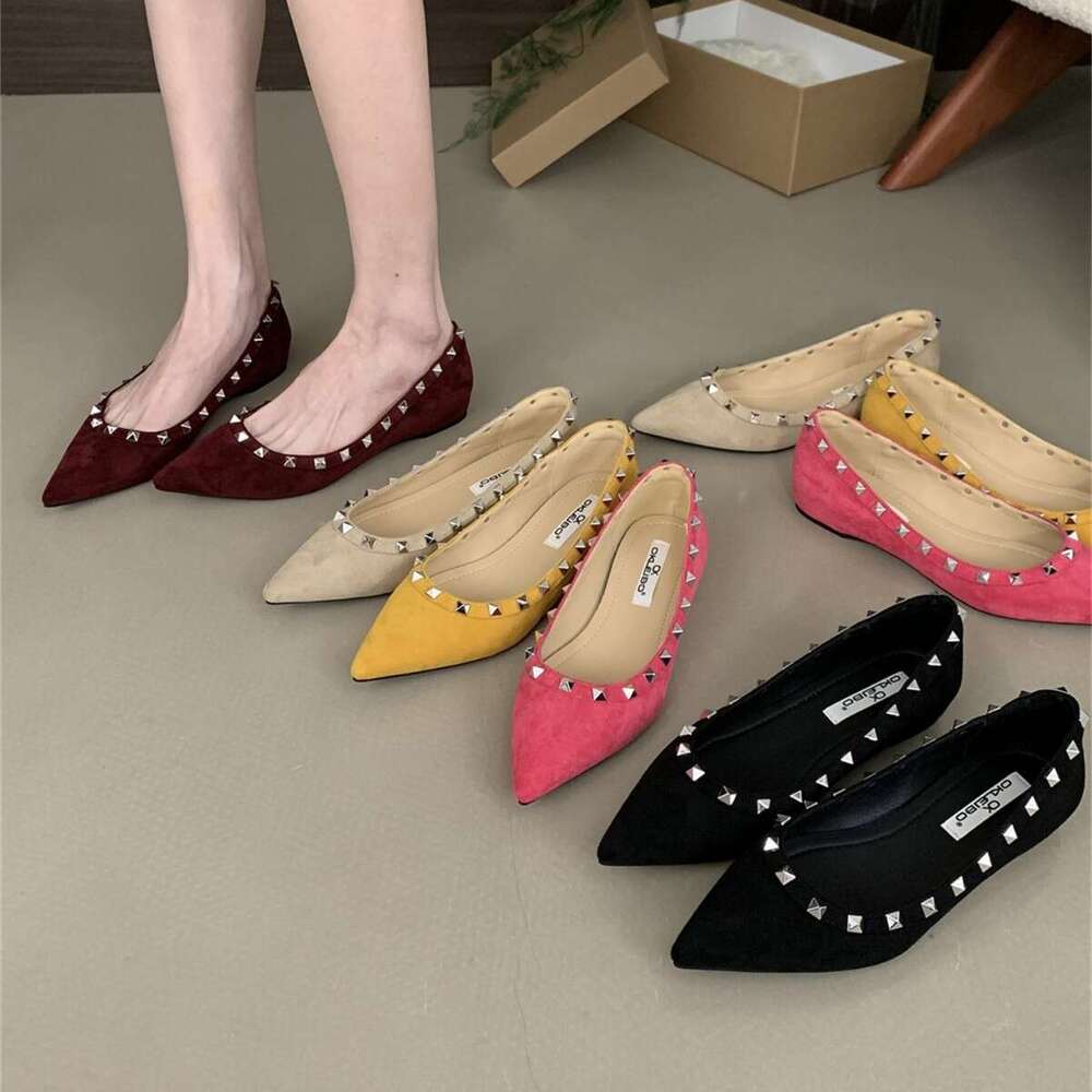 Women's Designer Shoe Petite Pointed Toe Hidden Wedge 2.5CM Sole Suede Rose Red Studded Shallow Sexy Low Heel Single Shoes Date Night Essential