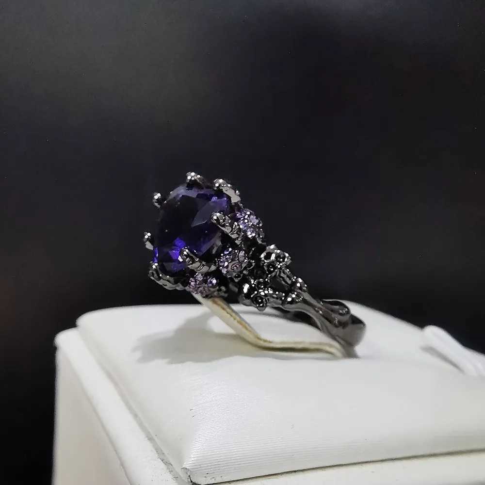 Gothic Skull HeartShaped Zirconia Promise Ring Perfect Halloween Gift for Her Hip Hop Style Copper Band Z251017