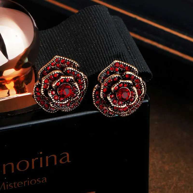 Luxurious Blue Rhinestone Rose Flower Vintage Earrings Women Red Camellia Ear Stud Earring Chic Jewelry WholesaleL251017