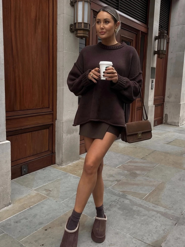 Autumn Fashion Dark Brown Loose Knitted Pullovers Women Casual Oneck Long Sleeve Thick White Sweater Winter Knitwear 251013