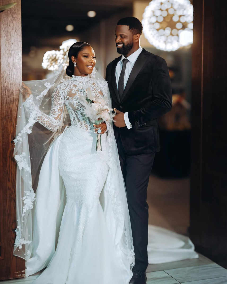 Elegant Mermaid Wedding Dress High-Neck 3D-Lace Bridal Gowns Shine Sequins Appliques Vestina De Novia Plus Size Customized H252570