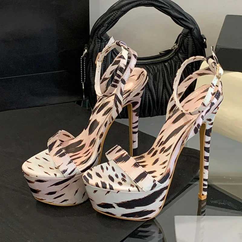 Sexy Leopard Silk Platform Sandals Women Fashion Ankle Strap Buckle Super High Heel Platform Sandals Elegant Banquet Dress Shoes Z251015
