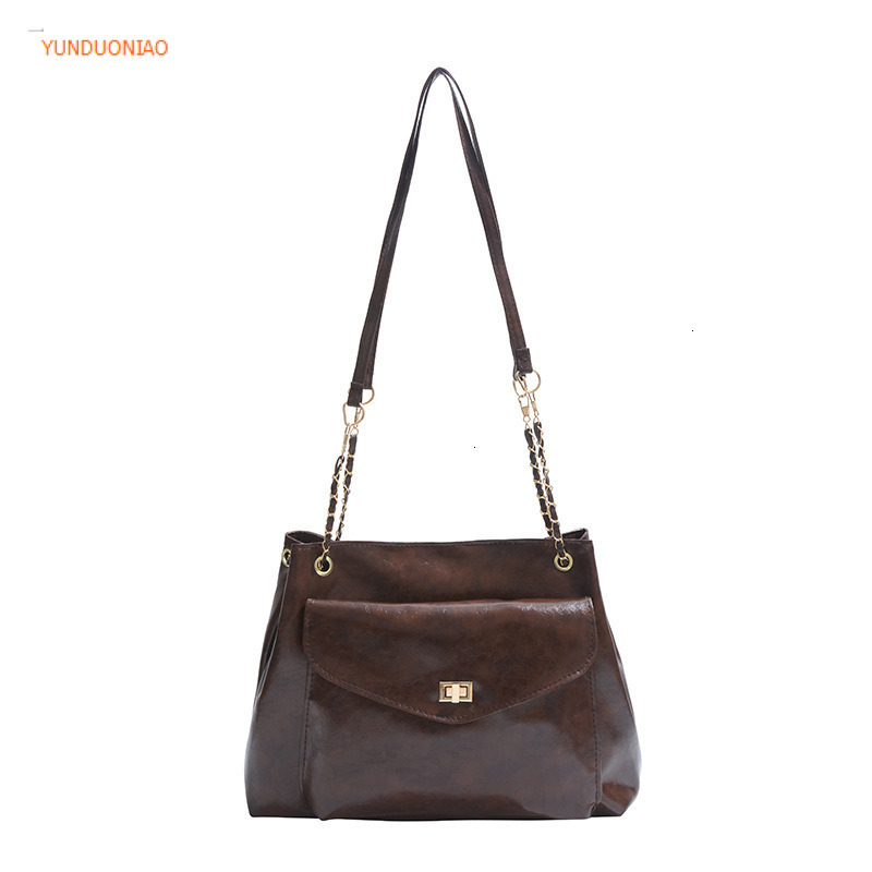 Autumn and Winter New Designer Bag Large Capacity New Fashion Chain Luxury Handbag Women's Crossbody Bag Versatile Commuter Bag