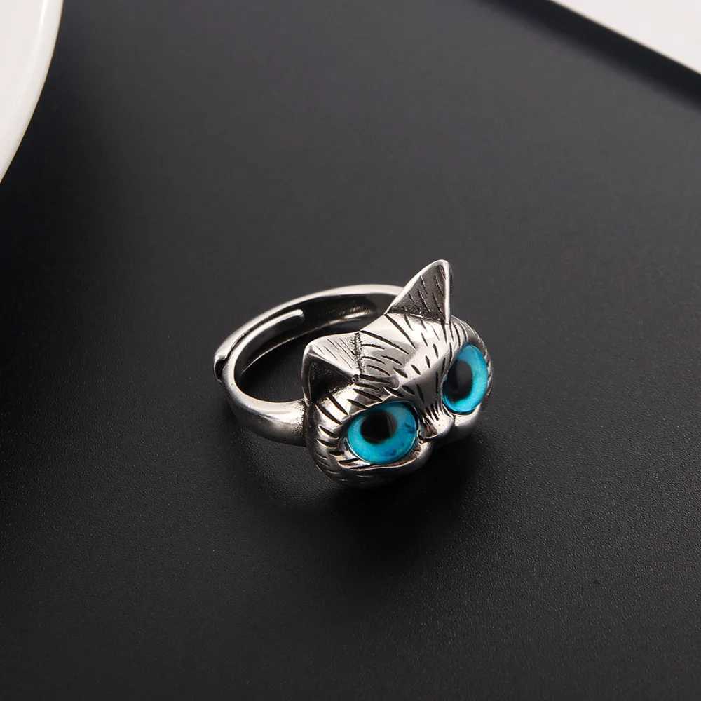 Cute Silver Color Alloy Cat Ring Fashionable Cat Eye Opening Adjustable Ring For Women Trendy Jewelry Accessories Gift Z251017