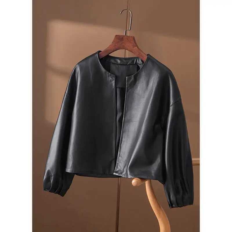 High Quality PU Leather Jackets Women Spring Autumn Short Simple Coat Female Women Jacket FemmeT251017
