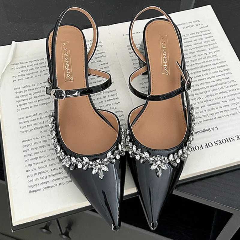 High Quality Rhinestone Pointed Toe High Heel Sandals Women Buckle Back Strap Hoof Heel Designer Shoes Fashion Classy Dress Shoe Z251015