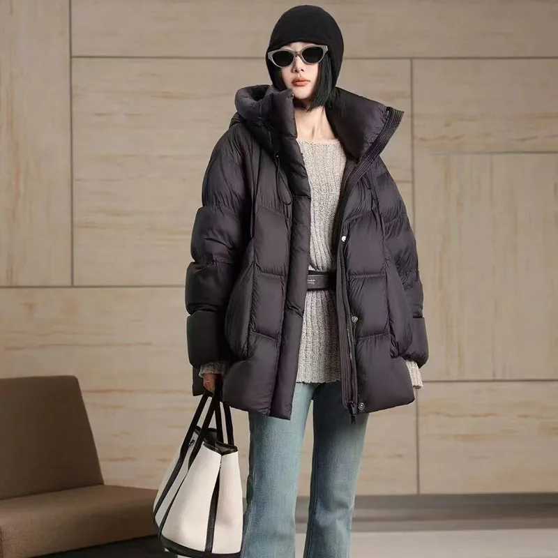 HighEnd Down Jacket Women 2025 Winter Thicken PuffLike Warm Hooded Loose White Duck Down Fashion Women Down jacket H575 W251016