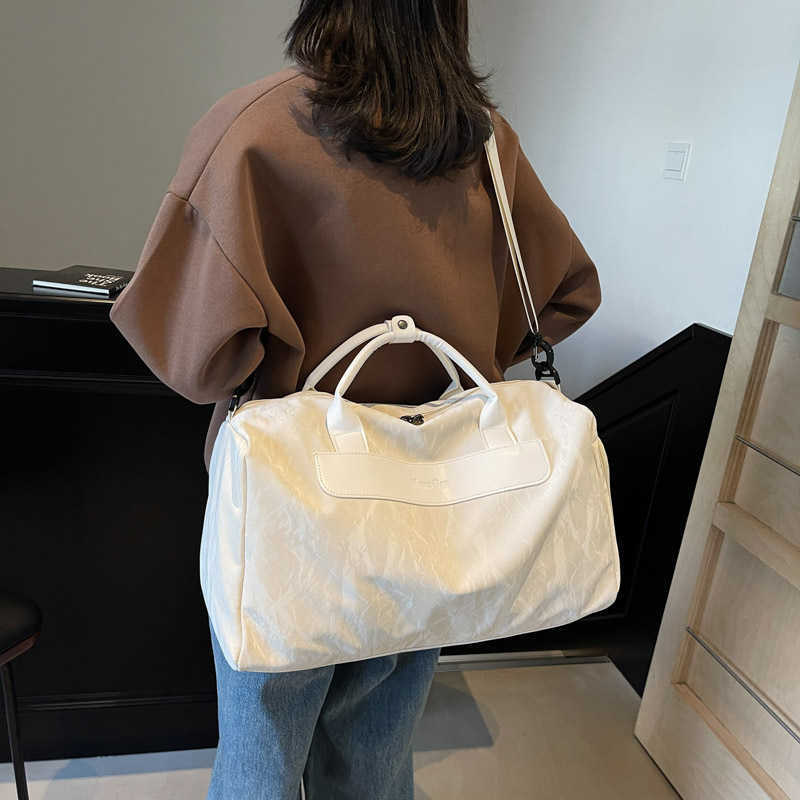 New Fashion Single Shoulder Travel Bag Outdoor Dry Wet Separation Sports Handbag Large Capacity Lightweight Yoga Fitness Bag 250415