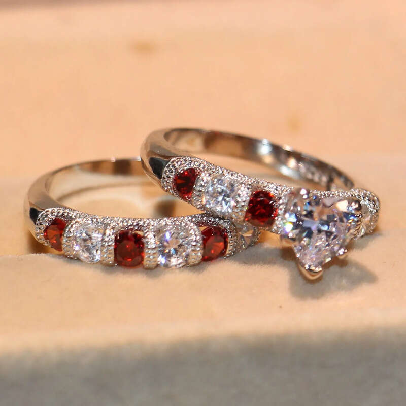 Drop Shipping High Quality Vintage Fashion Jewelry Sterling Sier Pear Cut Topaz&Ruby CZ Gemstones Women Wedding Bridal Heart Ring Set