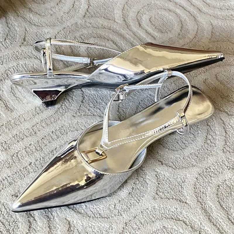 Elegant Ankle Strap Buckle Low Heel Mules Sandals Women Sexy Pointed Toe Patent Leather Women Pumps Summer Slingback High Heels Z251015