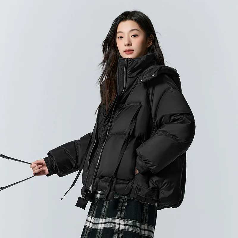 Semir Down Jacket Women Design Raglan Sleeves Loose 2023 Winter New Texture Plaid Hooded Thick Down Jacket W251016