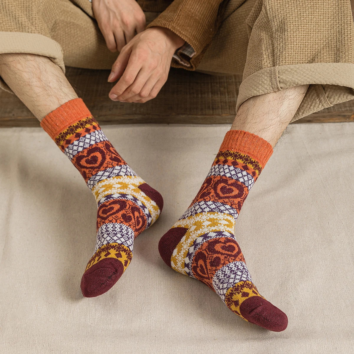 5 Pairs Women Thick Winter Warm Wool Socks Man Retro Style Dot Wave Pattern Couple Models Free Size 251017