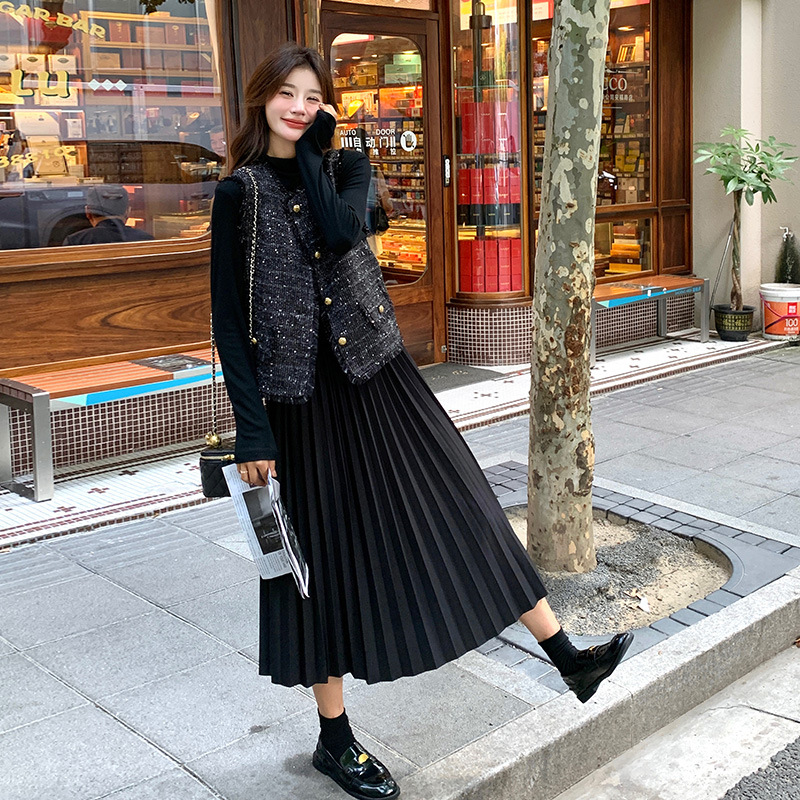 Free shipping designer Two Piece Dress New two piece set with improved quality sequins skirt easy matching fashion