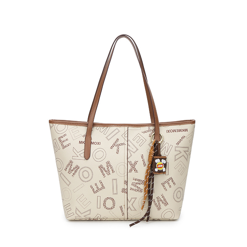 Designer bag 2025 New Retro Printed Tote Bag Letter Casual Fashion Large Capacity Shoulder Bag for Women brown coffee white