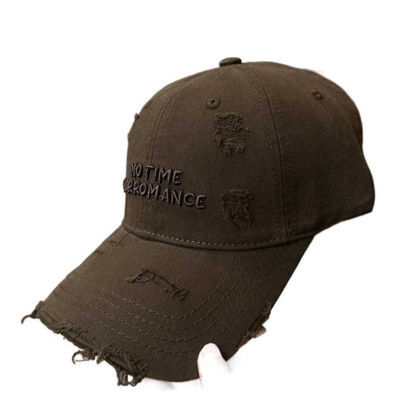 Broken hole baseball cap with embroidered female letters washed cotton duckbill cap small face enlarged and widened brim soft top sun hat W251017