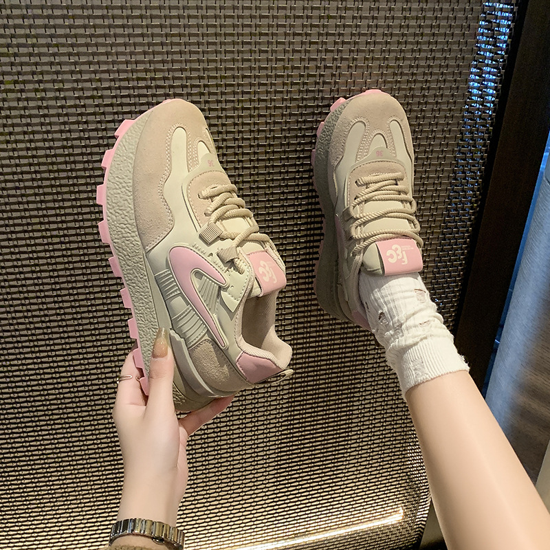 Designer Shoes Hot Free Shipping 2025 Autumn New Retro Thick soled Casual Shoes Lightweight Fashionable Versatile Sports Shoes for Women pink khaki